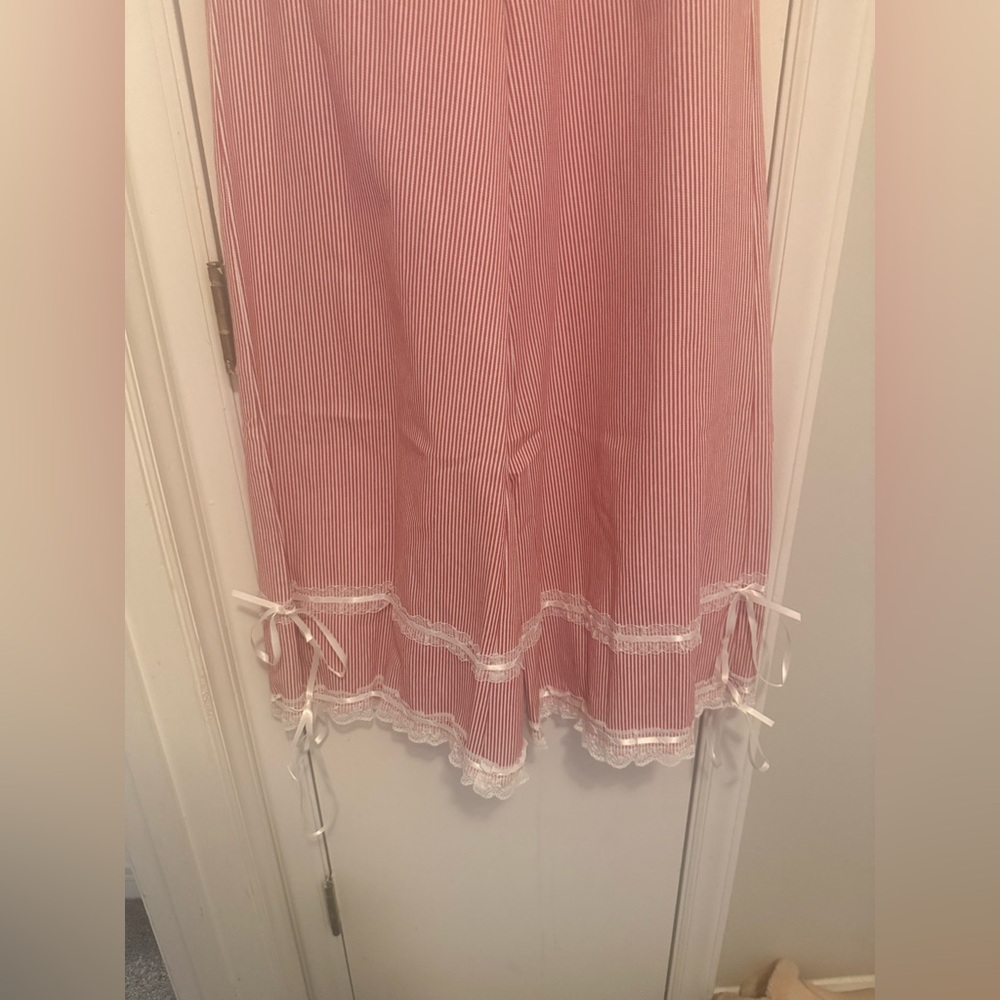 NWT Davi & Dani red white stripe crop pant women’s small - Picture 3 of 5